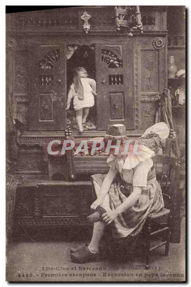 CPA Folklore Lits Clos Premiere escapade Excursion en pays inconnu