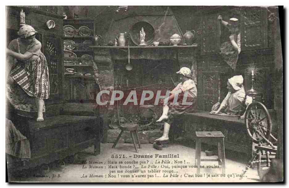 CPA Folklore Lits Clos Drame familial