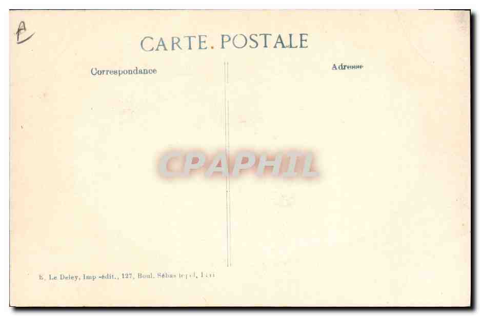 Paris — Le général Gallieni passant en revue les sociétés de préparation militaire — 5 novembre 1914 — E. Le Deley, 19me série — Reverso
