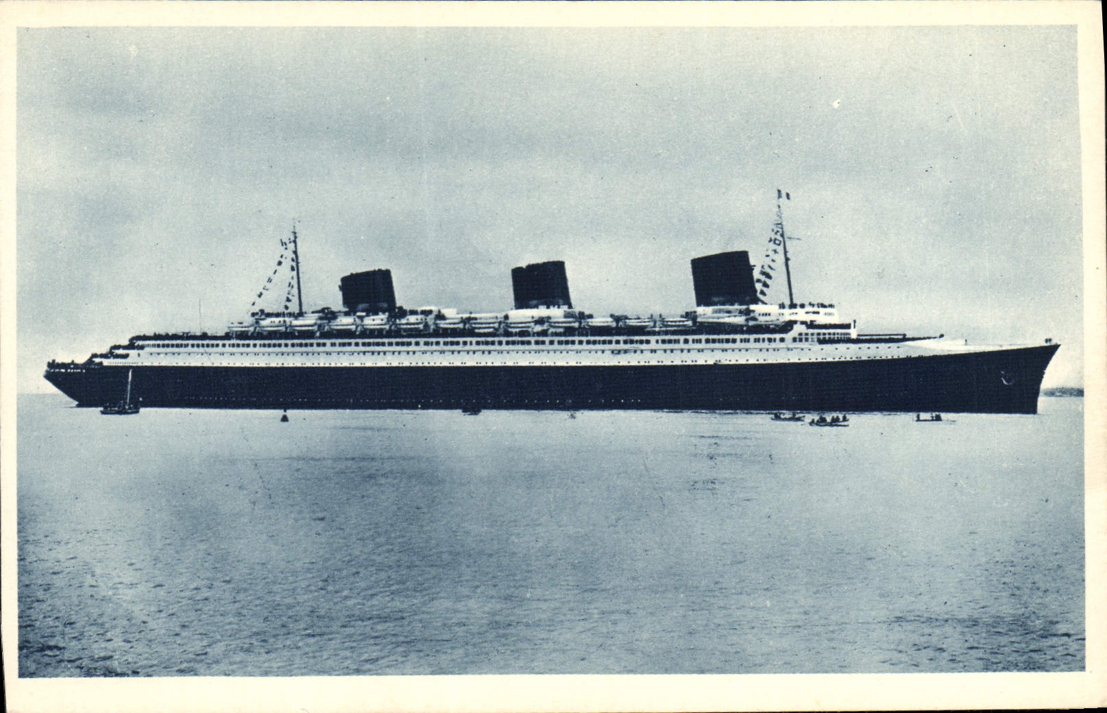 CPA Bateau Paquebot Normandie de la Cie Gle Transatlantique 