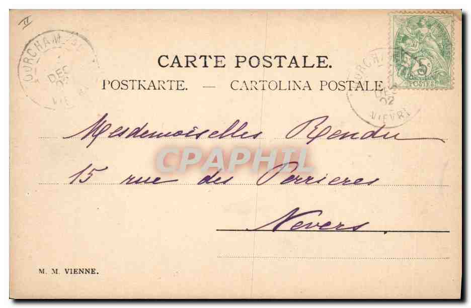 Femme assise — Art nouveau — éditeur M. M. Vienne, n° de série non visible — Reverso