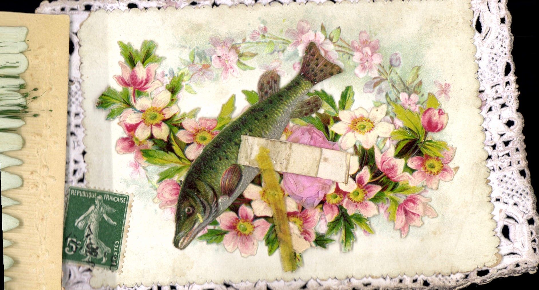 Pesce in un cornice floreale — editore sconosciuto, numero di serie non visibile