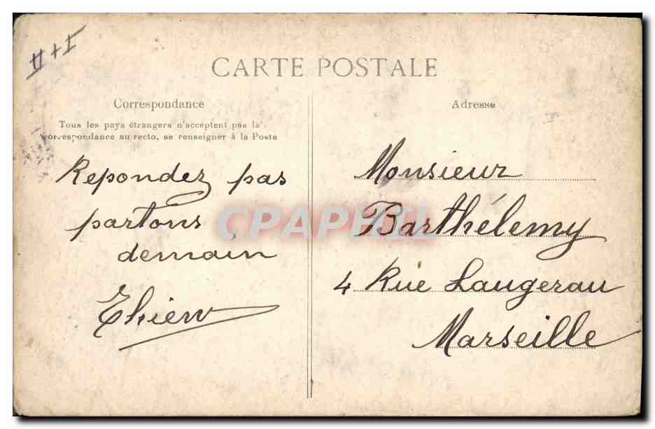 CPA Folklore Bretagne Lits Clos Voisine peu commode  — Rückseite