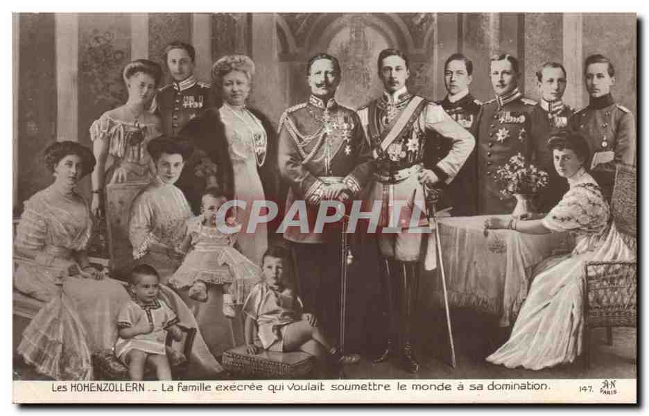 CPA Militaria Les Hogenzollern La famille execree qui voulait soumettre le monde a sa domination 