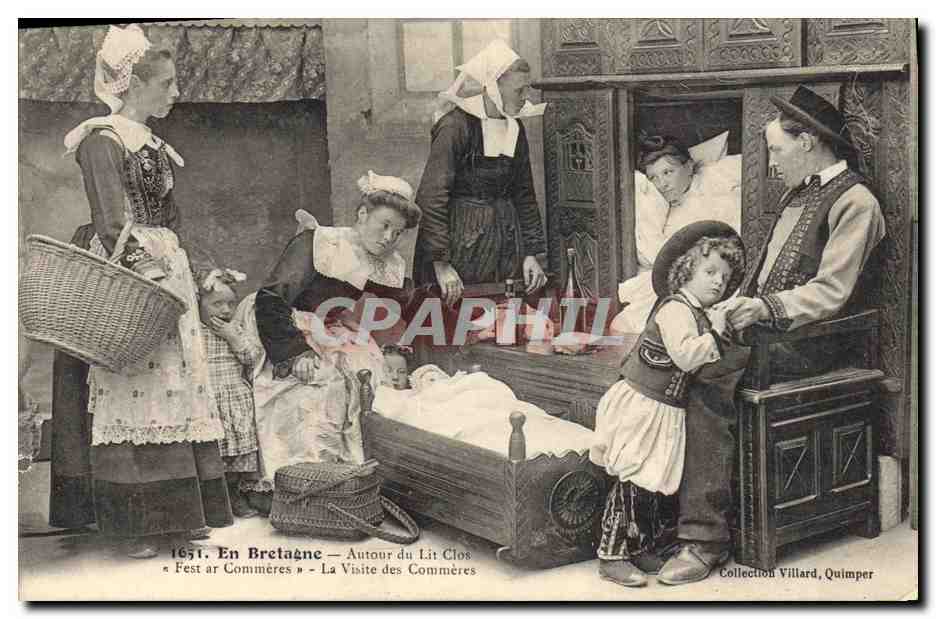 CPA Folklore Bretagne Lits Clos La visite des Commeres 