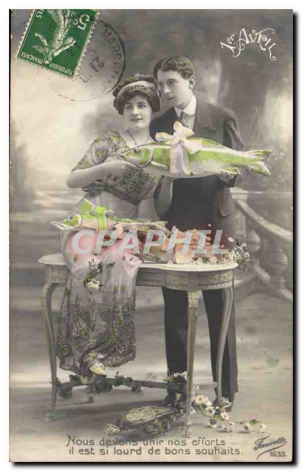 CPA Fantaisie Paques Poisson Femme 1er Avril 