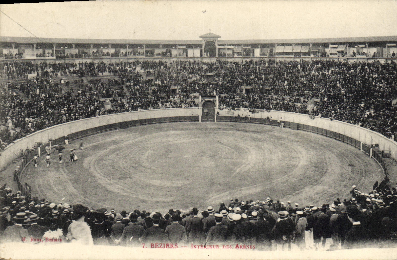 Beziers — Intérieur des Arènes — H. Pous, Héziers, n°7