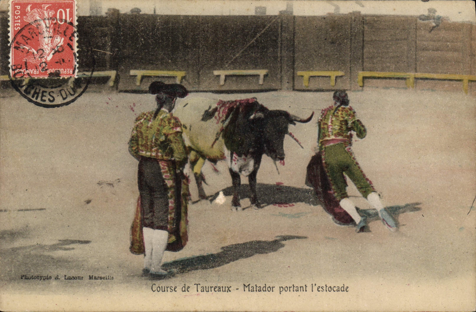 Course de Taureaux - Matador portant l'estocade — Phototypie d. Lacoour, Marseille