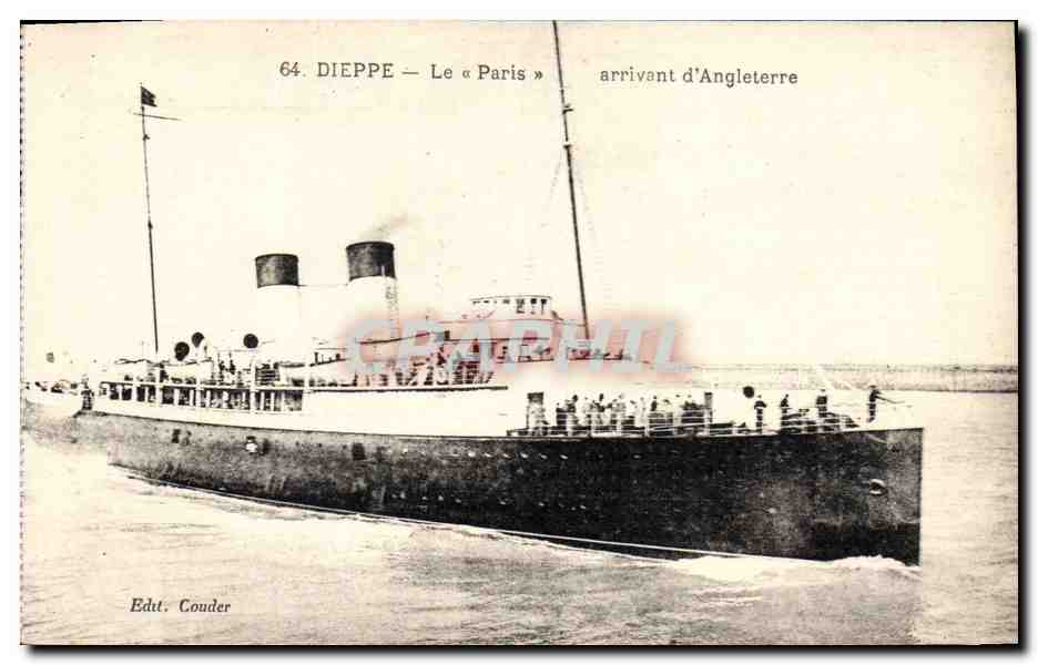 CPA Bateau Paquebot Dieppe Le Paris arrivant d'Angleterre 