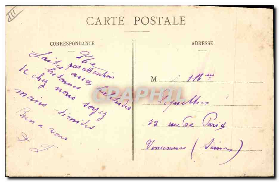 CPA Folklore Autour du Lit clos Timidement chacun  — Verso