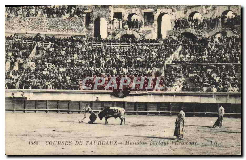 Cours de taureaux — 1885 — Malador portant l'Estocade — L.R.