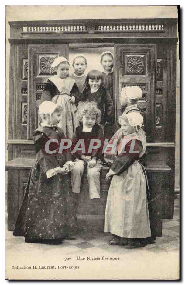 CPA Folklore Lits Clots Enfants 