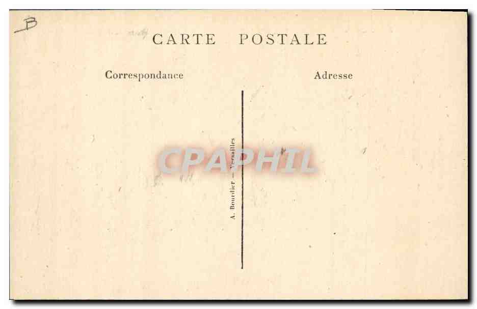 Chantilly — La Meute de l'équipage de S.A.R. Mgr le Duc de Chartres sur la pelouse devant le Château — Éditeur : CPAPHIL — Reverso