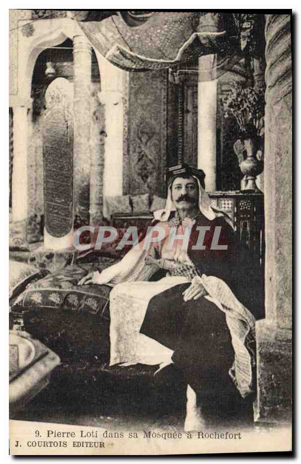 CPA Pierre Loti dans sa mosquee a Rochefort 