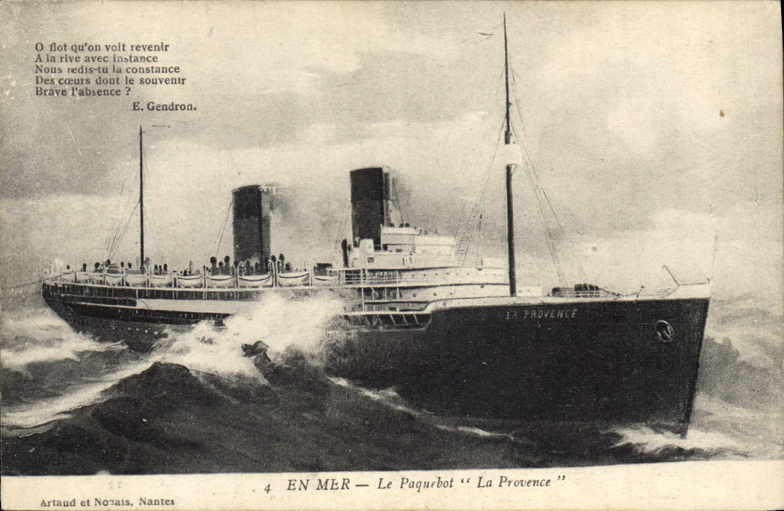 CPA Bateau Paquebot La Provence En mer 
