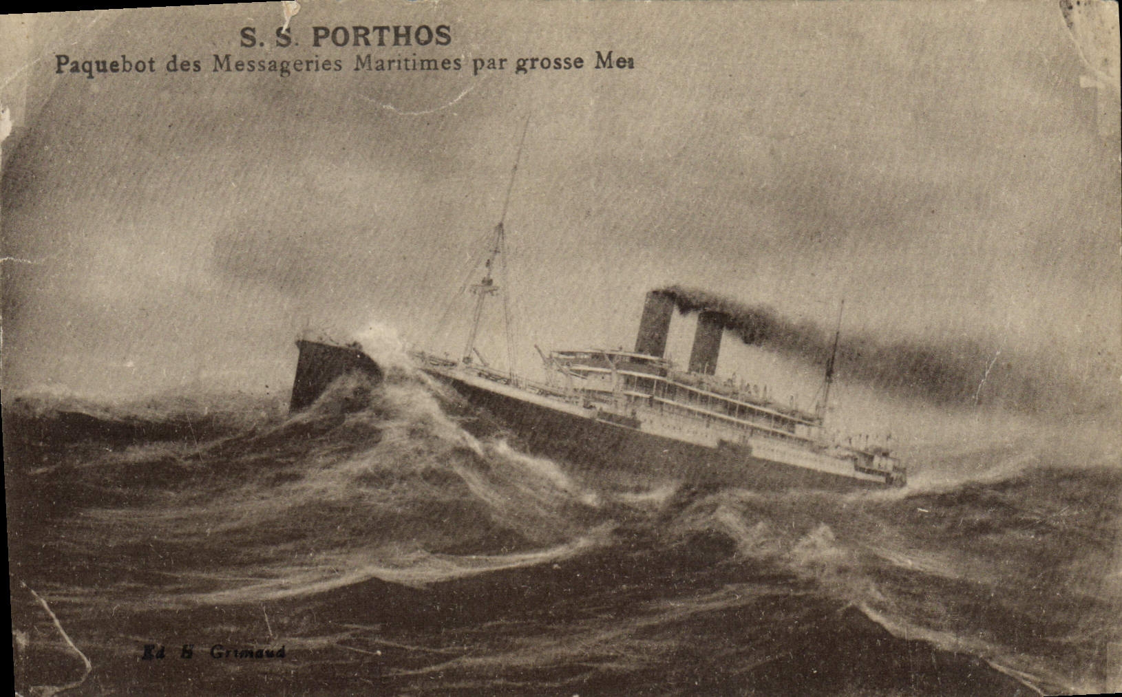 CPA Bateau Paquebot des Messageries Maritimes par grosse mer SS Porthos 