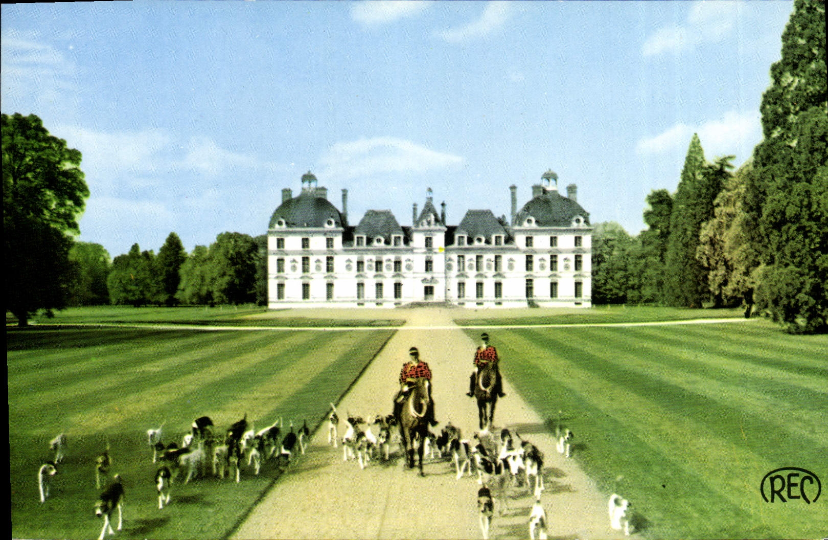 Château de Chèvreny — Un départ à la chasse — M. ROUSSEL Photo-Éditeur