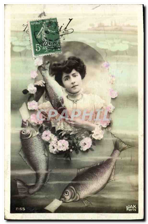CPA Fantaisie Paques Poisson Femme 