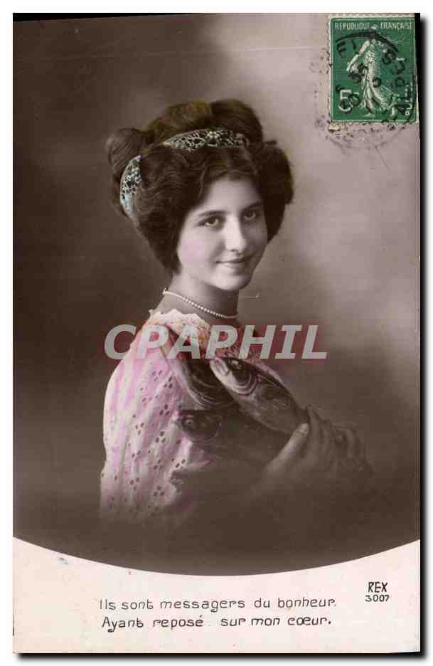 CPA Fantaisie Paques Poisson Femme 