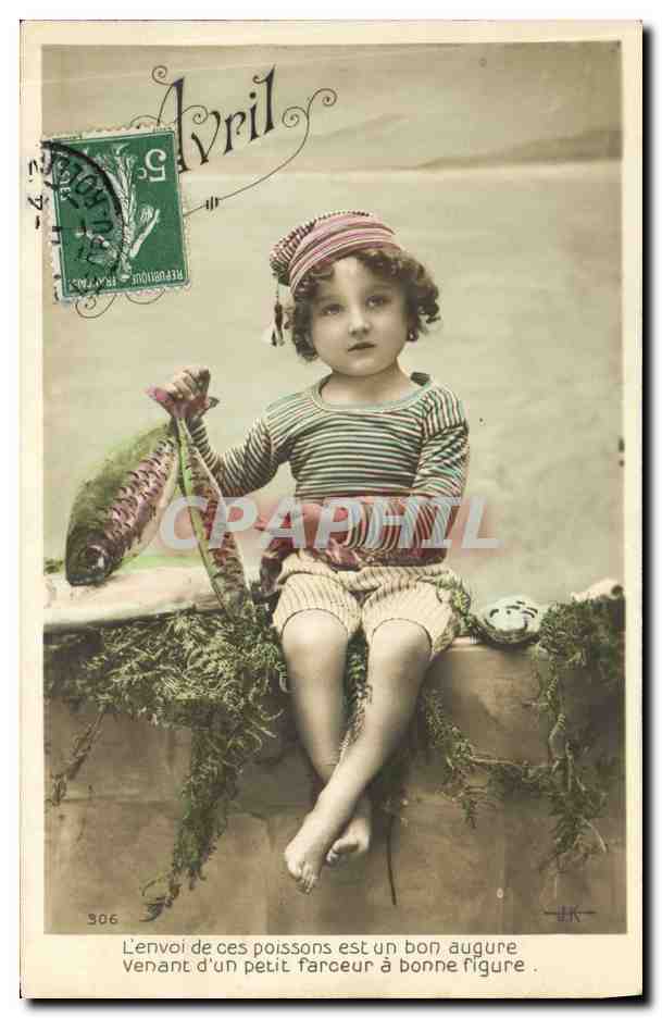 CPA Fantaisie Paques Poisson Enfant 