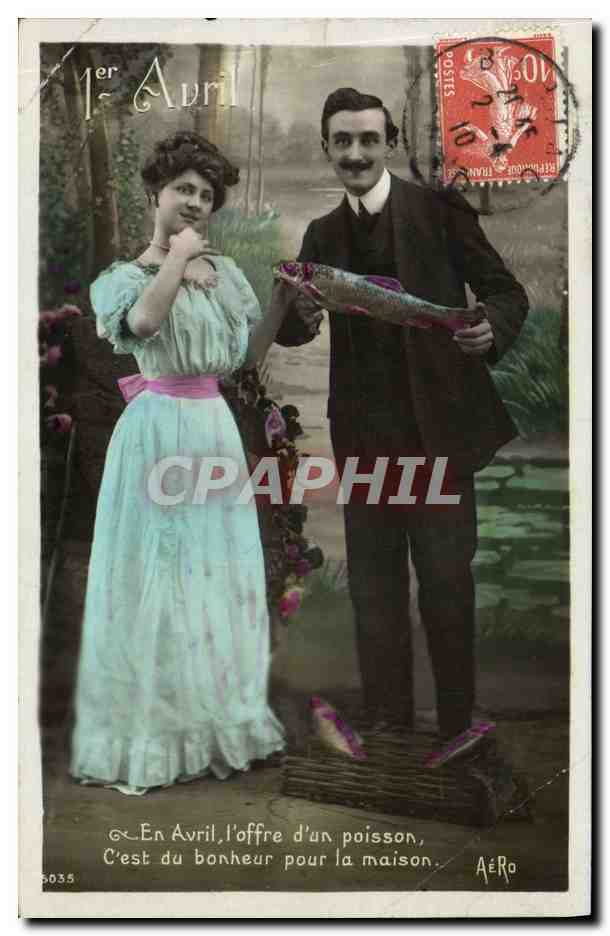 CPA Fantaisie Paques Poisson Femme 