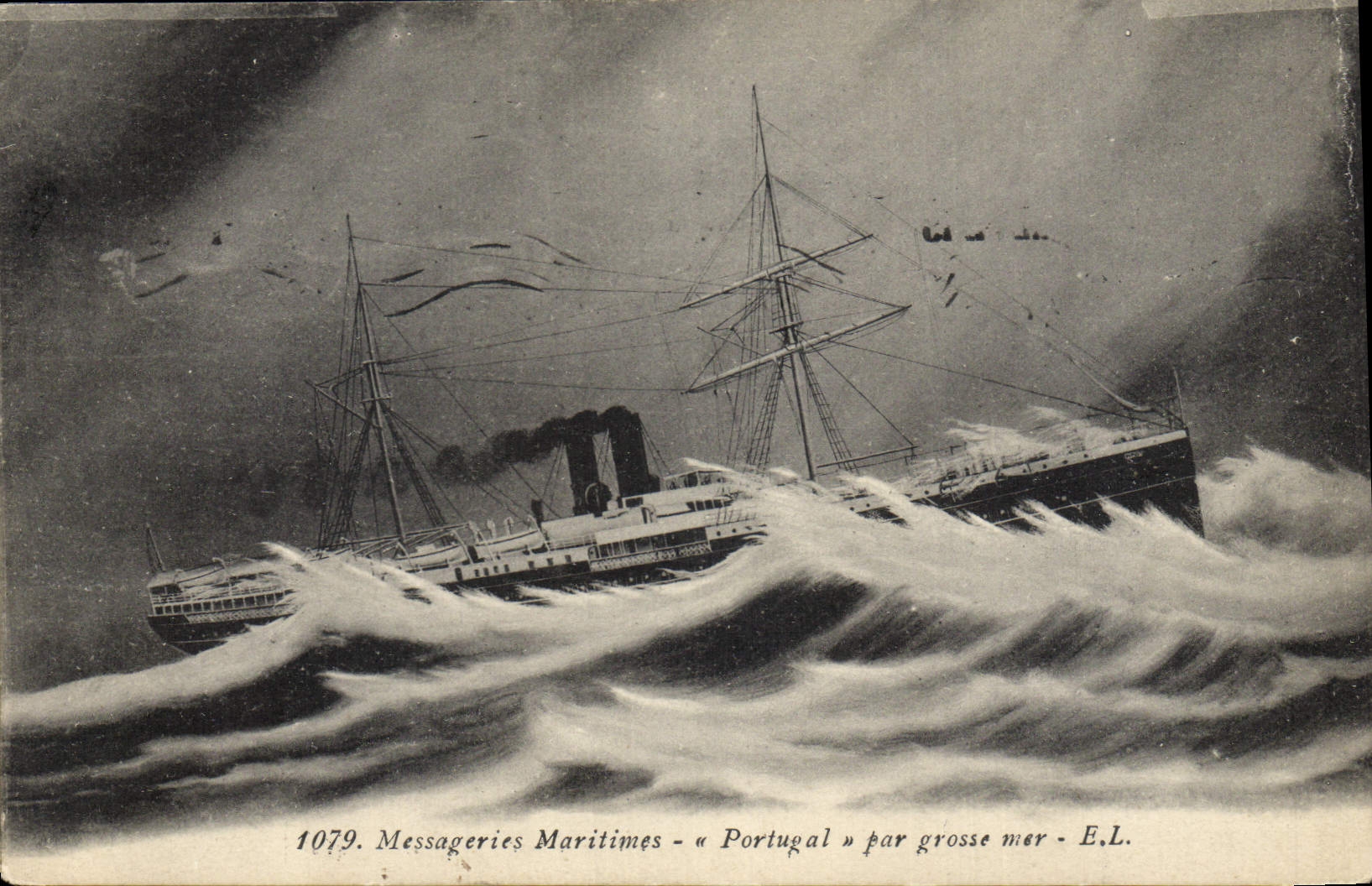 CPA Bateau Paquebot Portugal par grosse mer Messageries Maritimes 