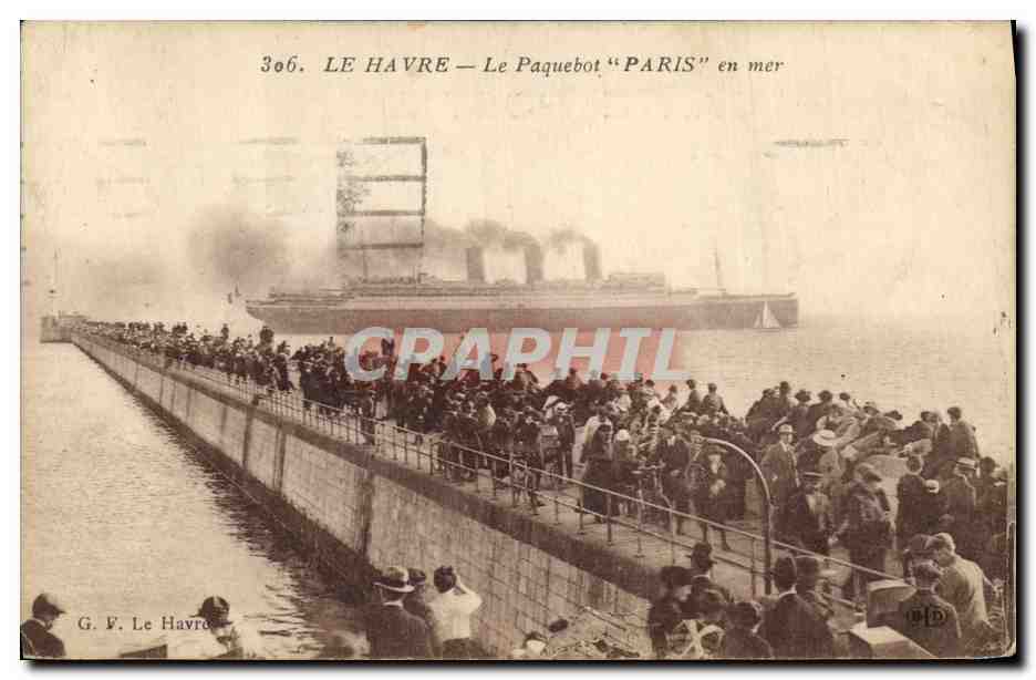 Le Havre — Le Paquebot "PARIS" en mer — G. F. Le Havre