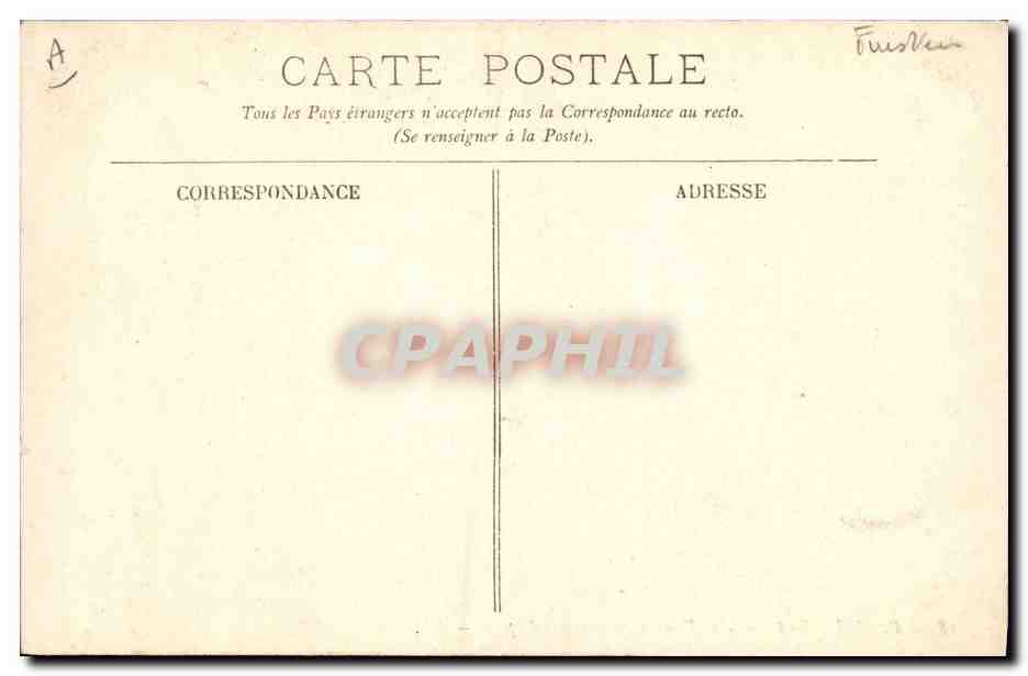 CPA Folklore Plougastel Une famille en costumes de pays  — Verso