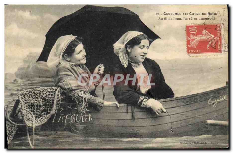 CPA Folklore Costumes des Cotes du Nord Au fil de l'eau les reves amoureux 