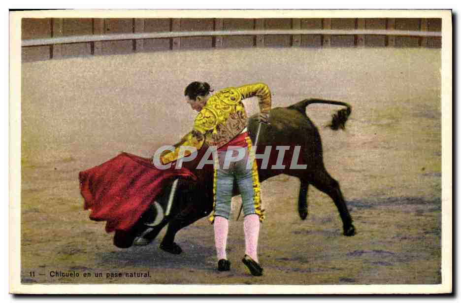CPA Corrida Course de taureaux Chicuelo en un pase natural 