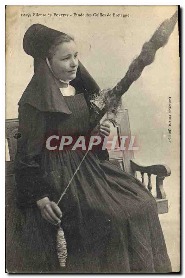 CPA Folklore Fileuse de Pontivy 