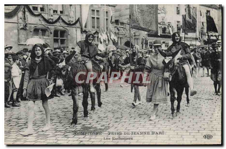 Compiegne — Fêtes de Jeanne d'Arc — Les Escholiers