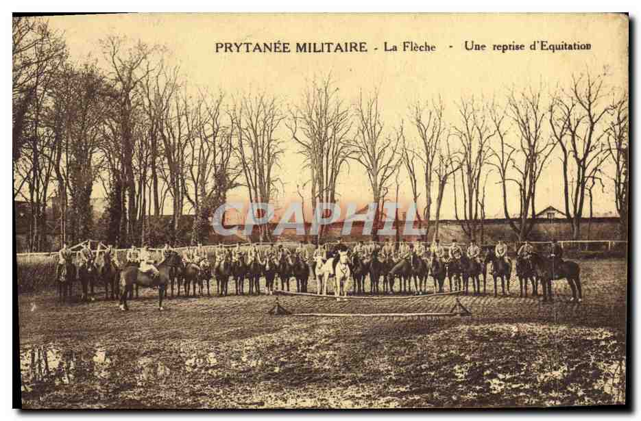 CPA Cheval Chevaux Hippisme Prytanee Militaire La fleche Une reprise d'equitation