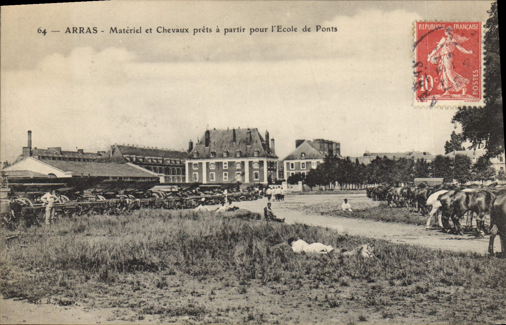 Arras — Matériel et Chevaux prêts à partir pour l'École de Ponts — éditeur B. B. n°64