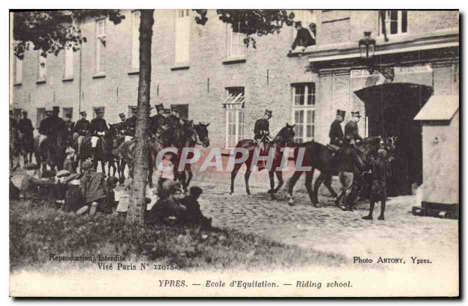 Ypres — Ecole d'Équitation — Riding school — Photo Antony, Ypres.