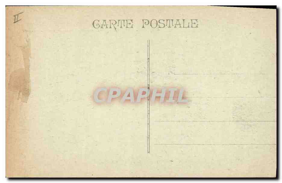 CPA Bateau de Guerre Cuirasse Patrie en marche par gros temps — Verso