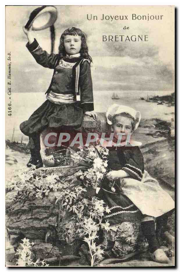 CPA Folklore Enfants Bretagne 