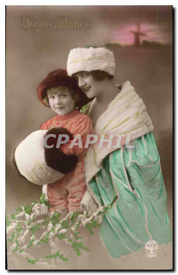 CPA Fantaisie Femme Fourrure Enfant 