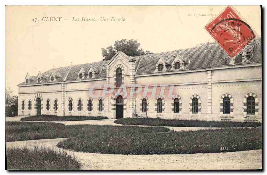 Cluny — Les Haras. Une Écurie — R. F. Chalon-Be