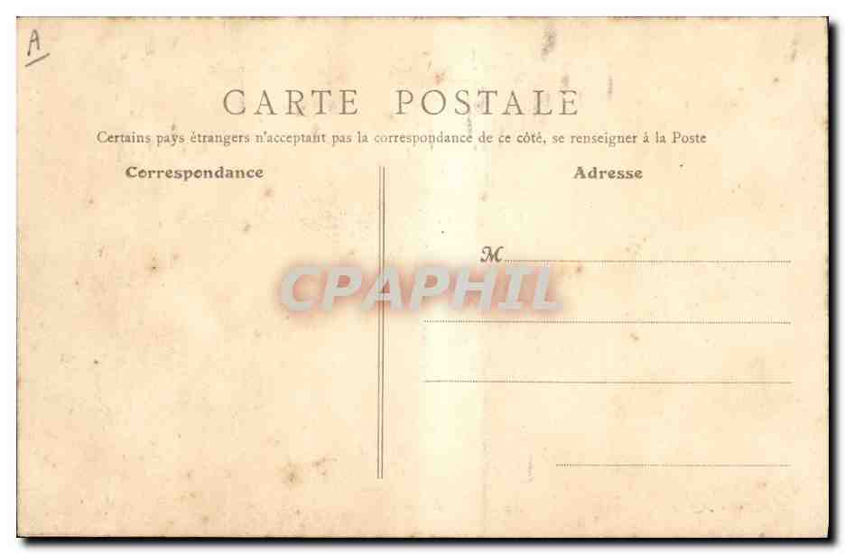 CPA Cheval Equitation Hippisme Bures Interieur du hars Casernement — Verso
