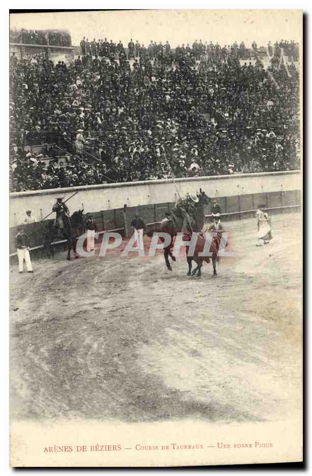Arènes de Béziers — Course de Taureau — Une bonne Pique