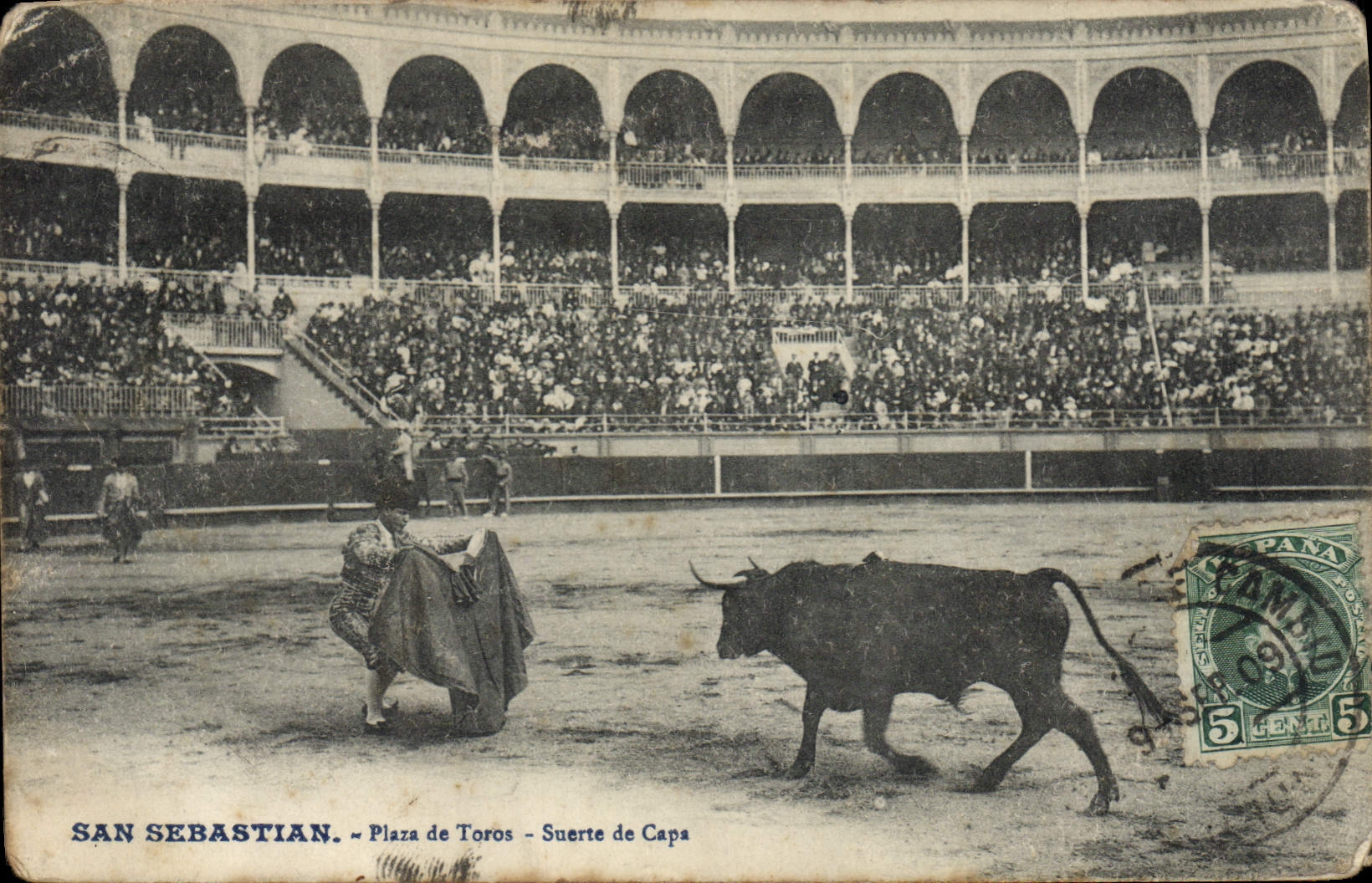 CPA Corrida Course de taureaux San Sebastian Plaza de Toros Suerte de capa 