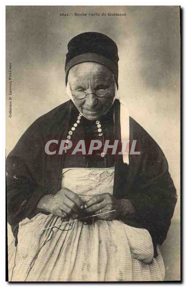 CPA Folklore Bonne vieille de Guemene 