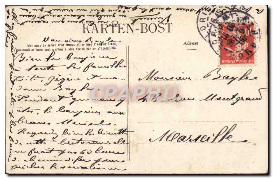 CPA Folklore Jeune fille de Questembert  — Verso