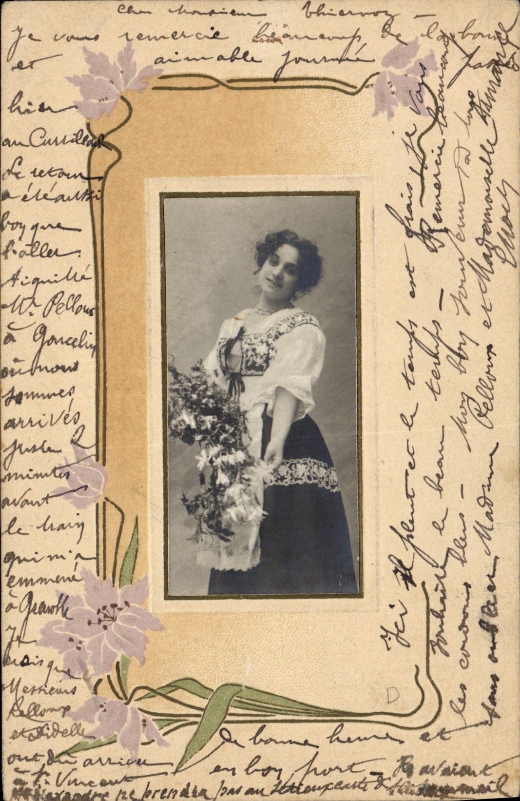 CPA Fantaisie Fleurs Femme 