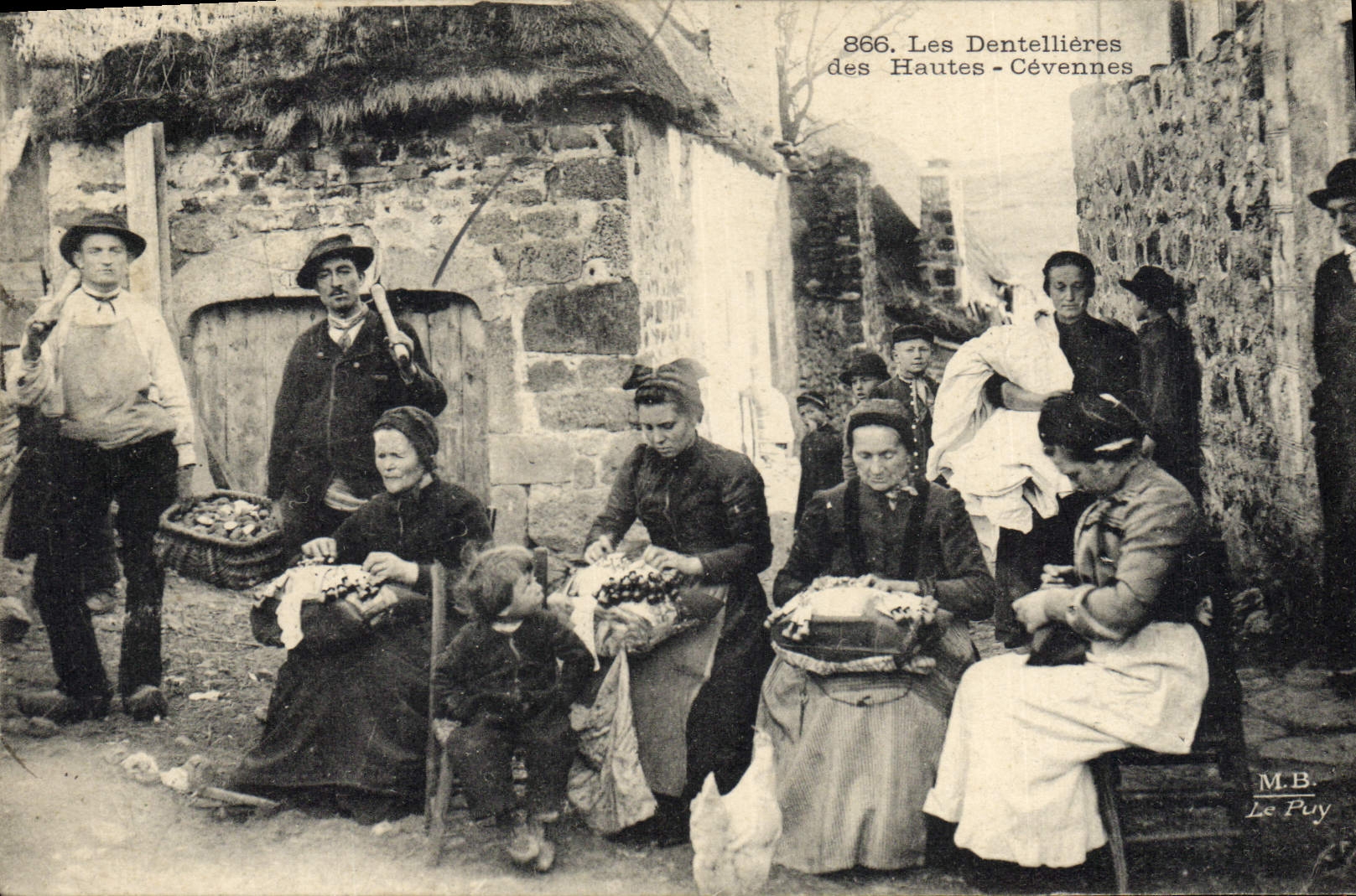 Les Dentellières des Hautes-Cévennes — 866 — M.B. Le Puy