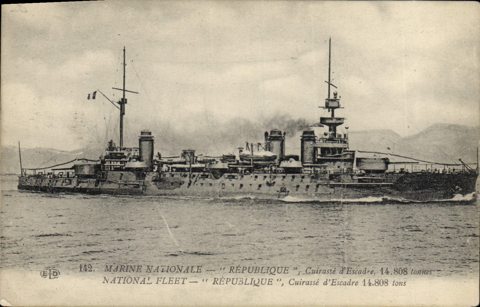 Cuirassé République — Marine Nationale — 14.808 tonnes — Éditeur E.D. n°142