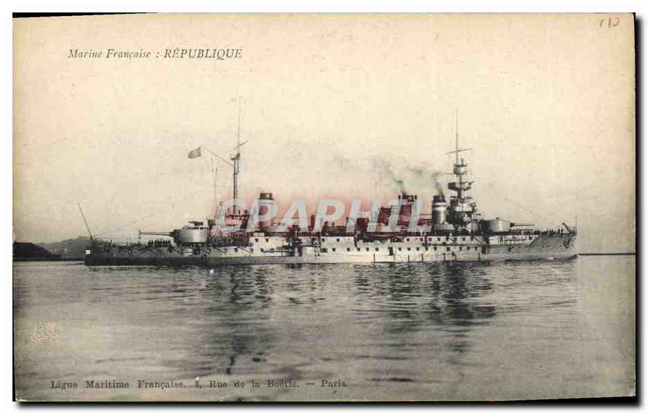 CPA Bateau de Guerre Republique 