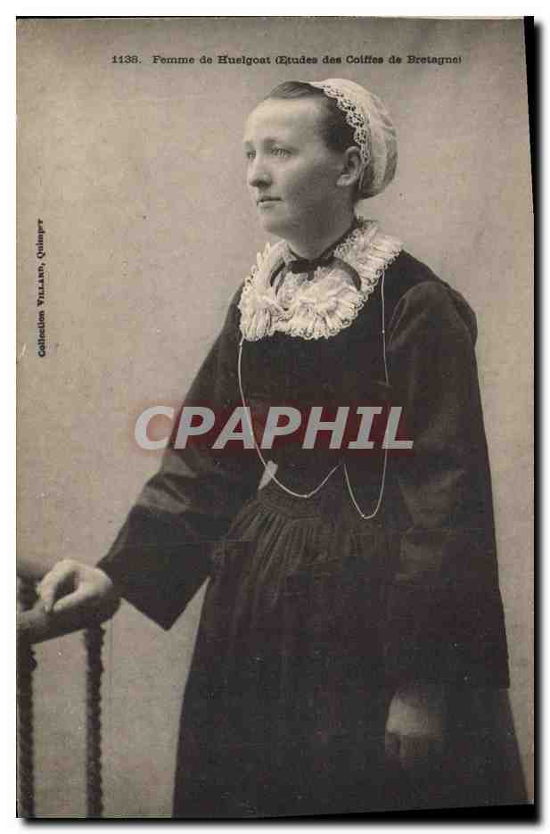 CPA Folklore Femme de Huelgoat 