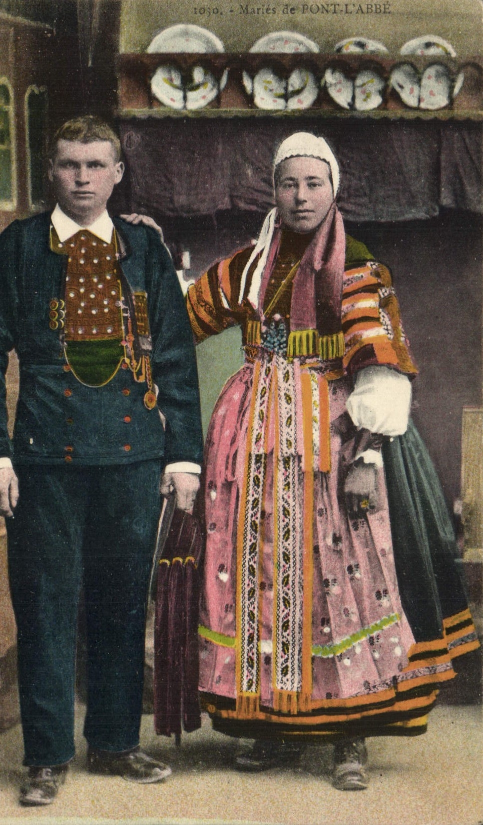 CPA Folklore Maries de Pont L'Abbe Mariage 